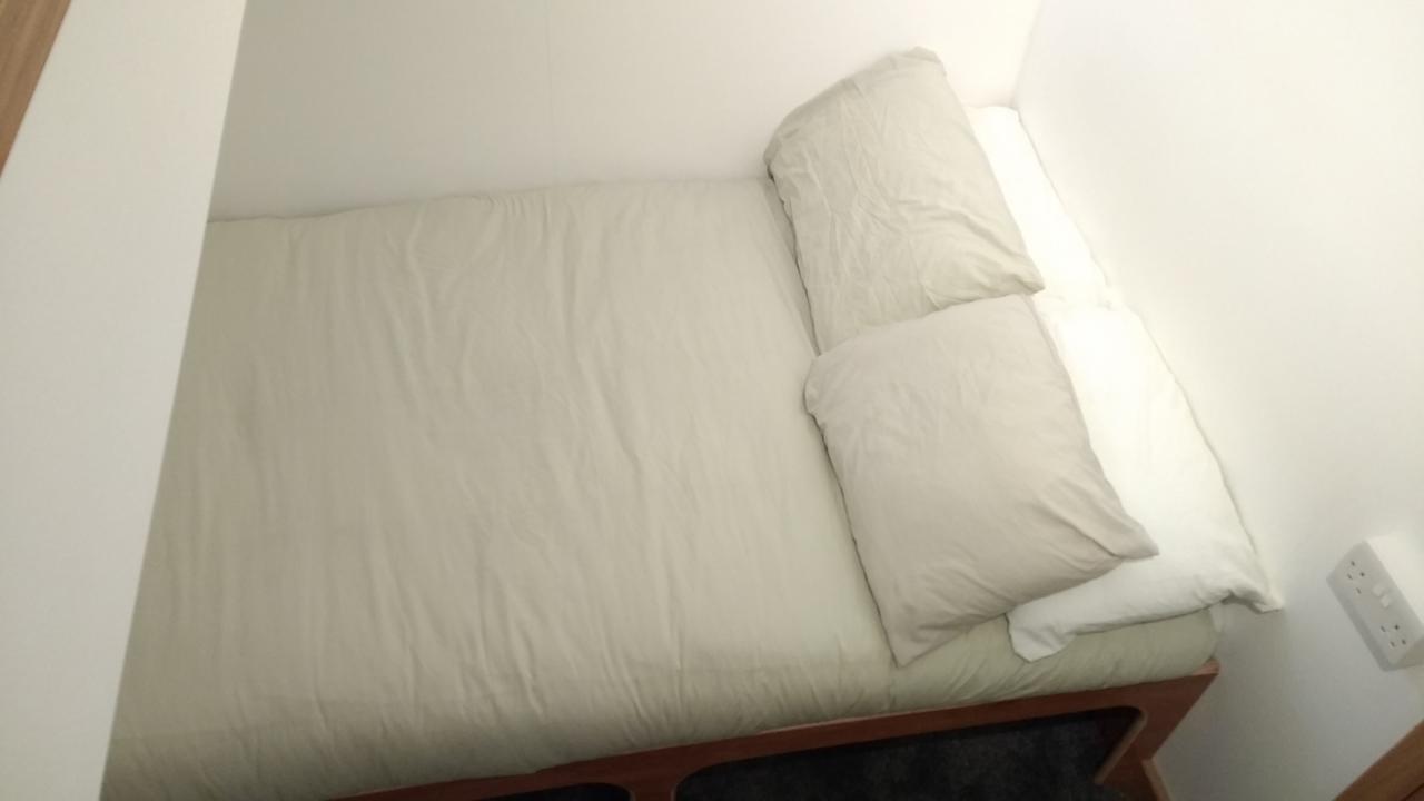 Kyle Blue - Bristol Harbour Luxury Hostel Boat Exterior photo